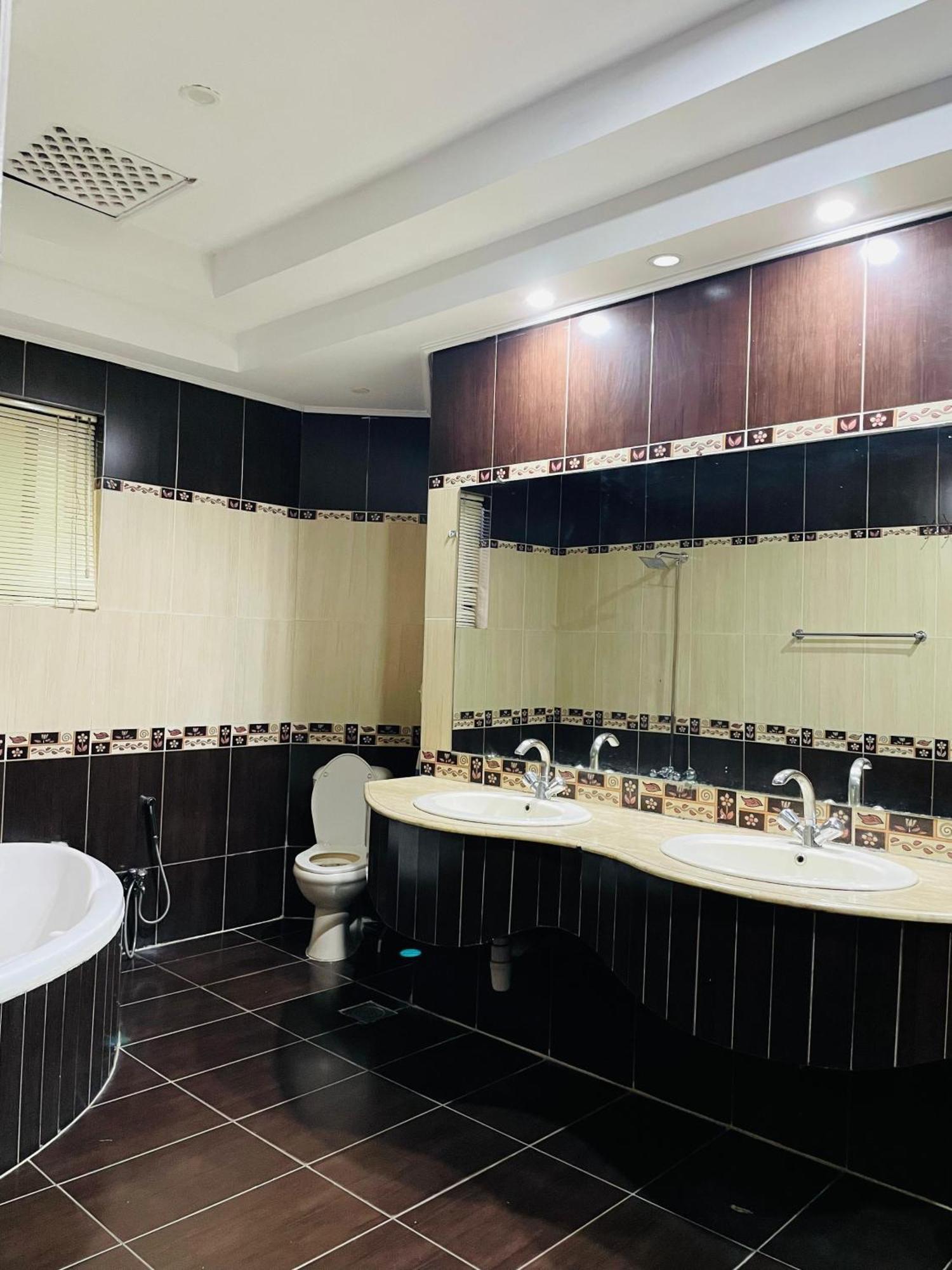 Executive Galaxy Guest House Islamabad Extérieur photo